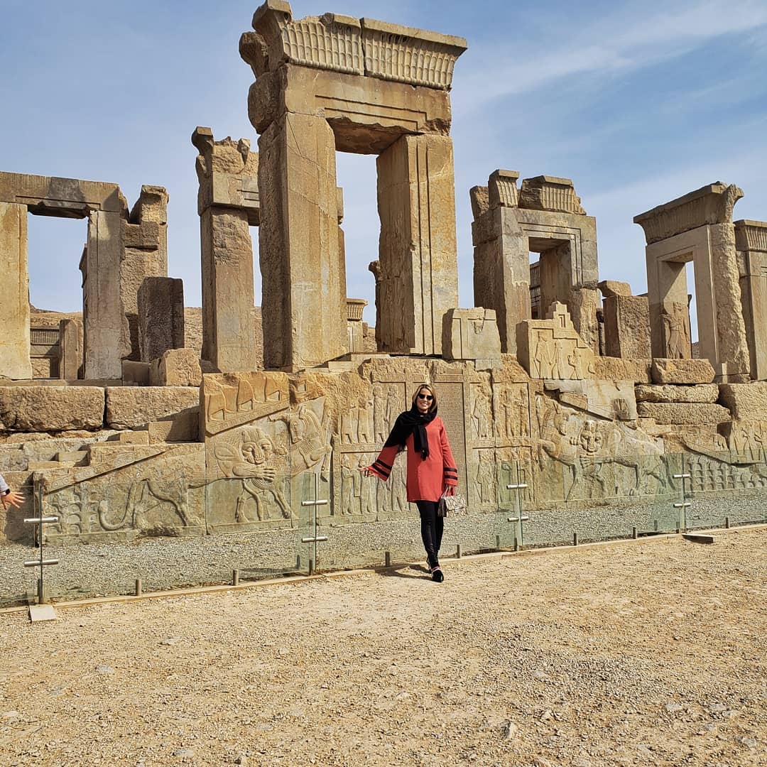 Hashtag Iran-Iran Tour-Iran tour Operator-Persepolis
